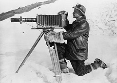 Herbert George Ponting and telephoto apparatus, Antarctica, January 1912